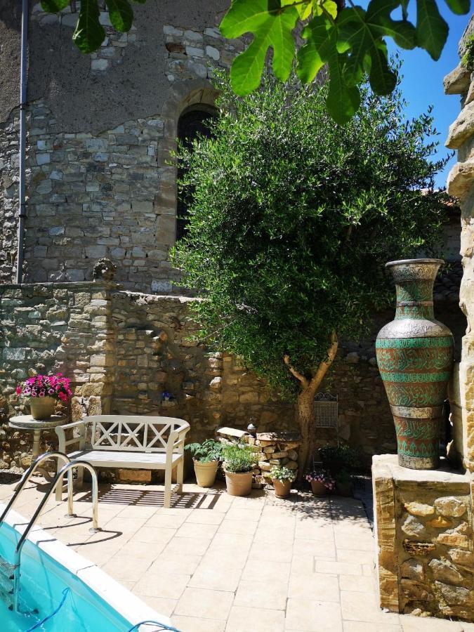 Au Clos Des Anges Saint-Jean-de-Maruejols-et-Avejan ภายนอก รูปภาพ