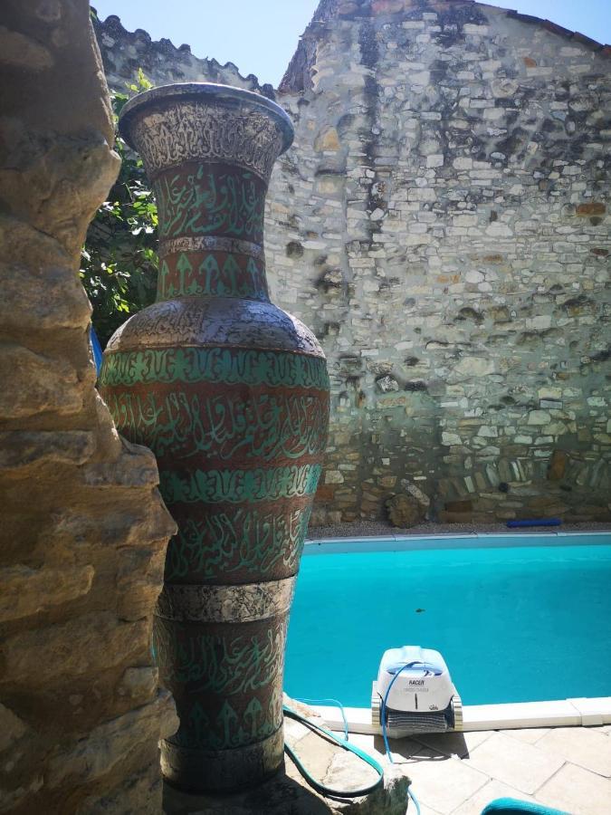 Au Clos Des Anges Saint-Jean-de-Maruejols-et-Avejan ภายนอก รูปภาพ