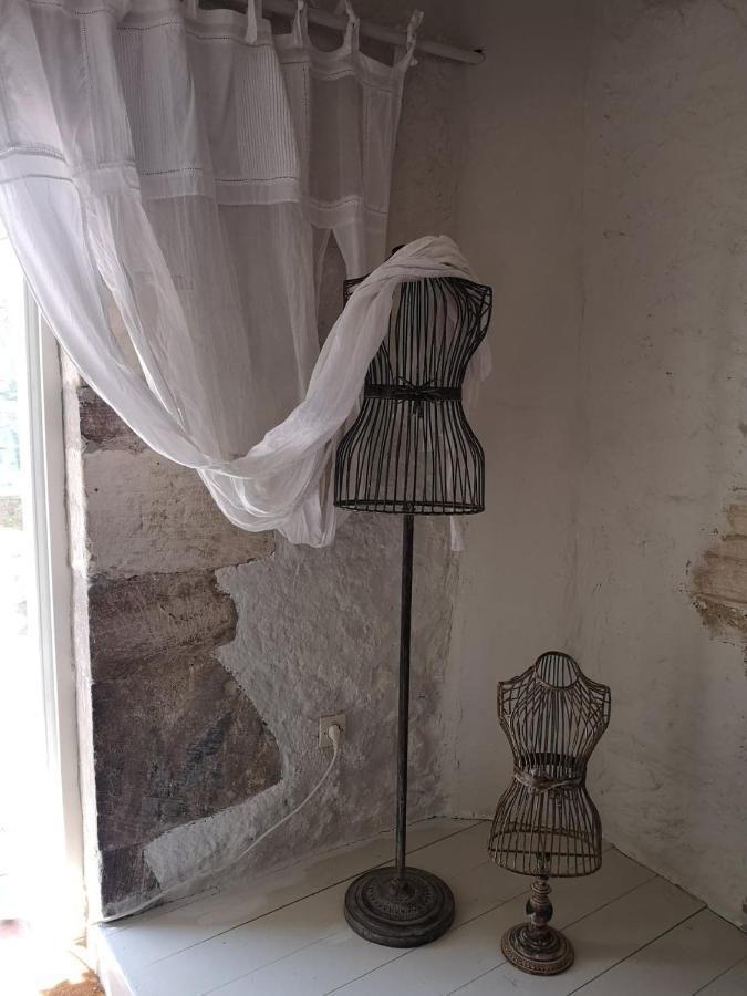 Au Clos Des Anges Saint-Jean-de-Maruejols-et-Avejan ภายนอก รูปภาพ