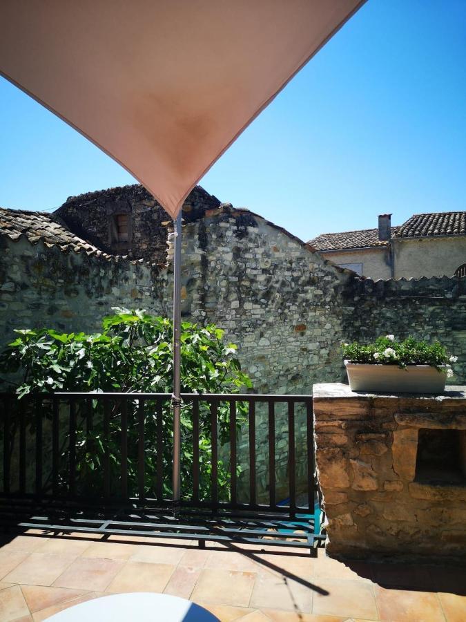 Au Clos Des Anges Saint-Jean-de-Maruejols-et-Avejan ภายนอก รูปภาพ