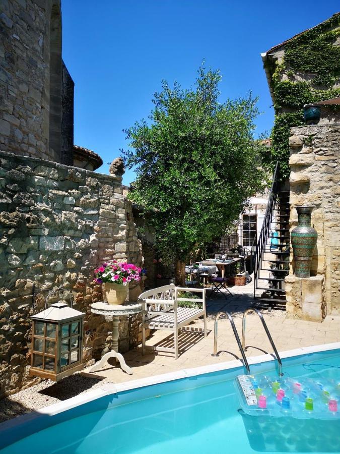 Au Clos Des Anges Saint-Jean-de-Maruejols-et-Avejan ภายนอก รูปภาพ